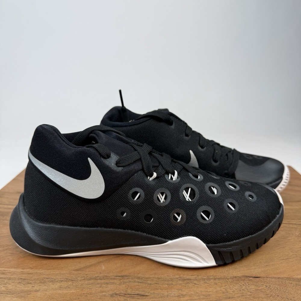 New NIB Womens Nike ZM Hyperquickness 2015 TB Black Sneakers Shoes Size 5.5